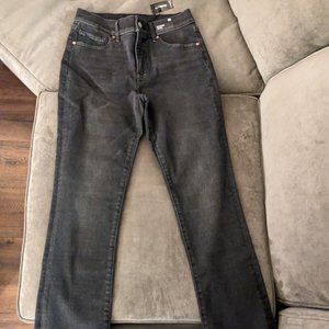 NWT Express Womens Black Skyscraper Mid Rise Denim Bootcut Jeans Size 6R